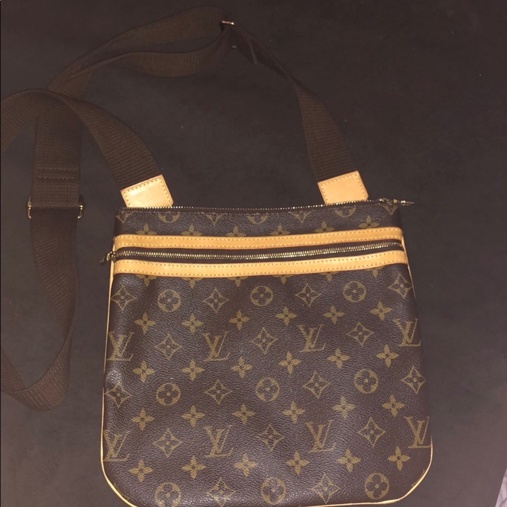 Louis Vuitton Authentic Two Zipper Cross body Bag